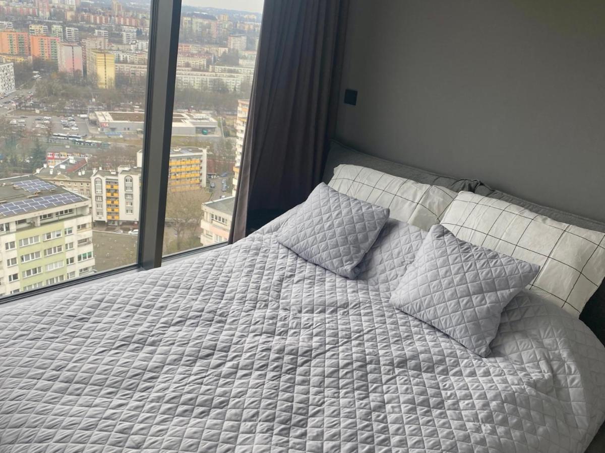 شقة Hanza Tower Szczecin Sky Apart 18Th Floor A المظهر الخارجي الصورة