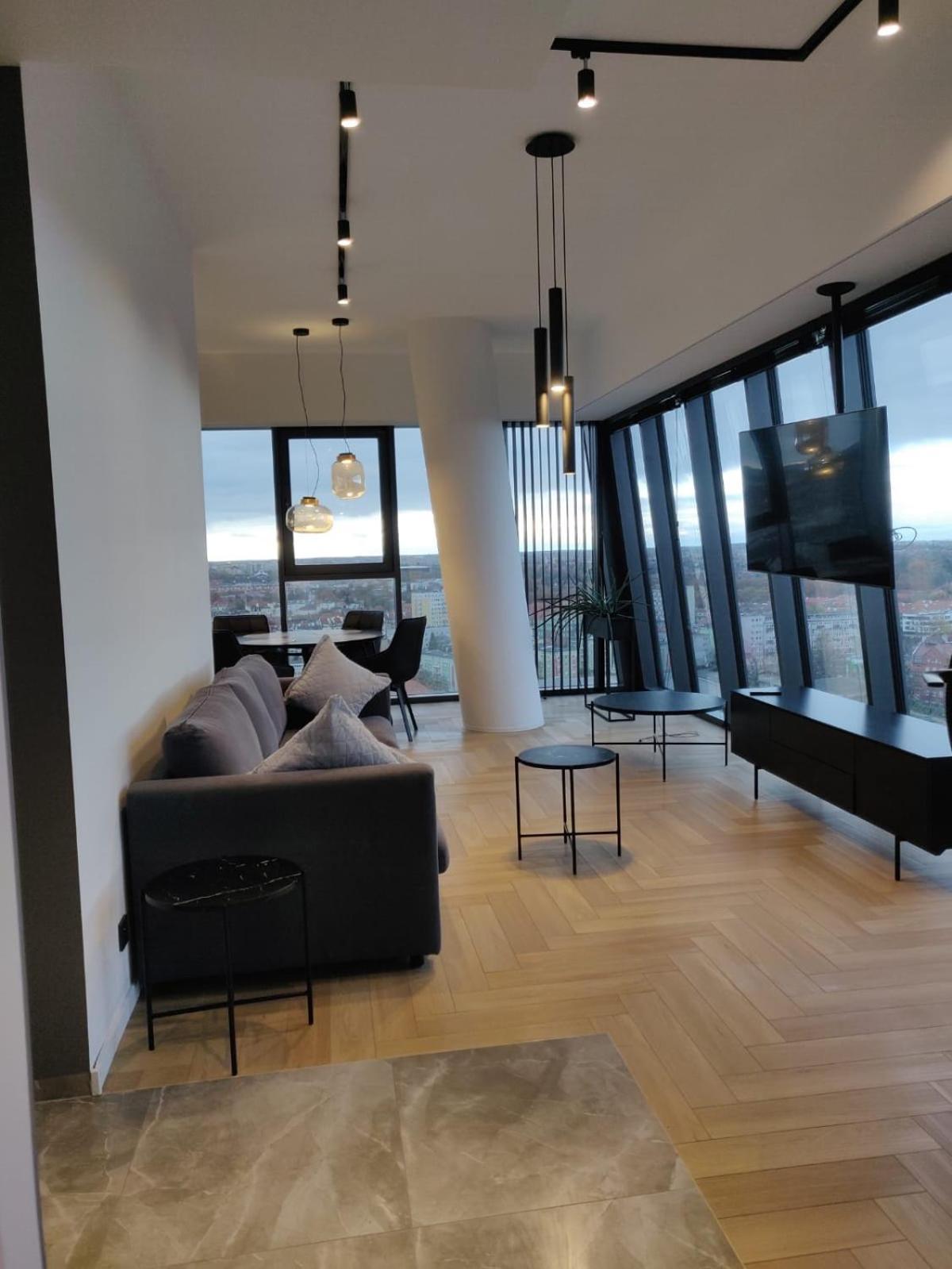 شقة Hanza Tower Szczecin Sky Apart 18Th Floor A المظهر الخارجي الصورة